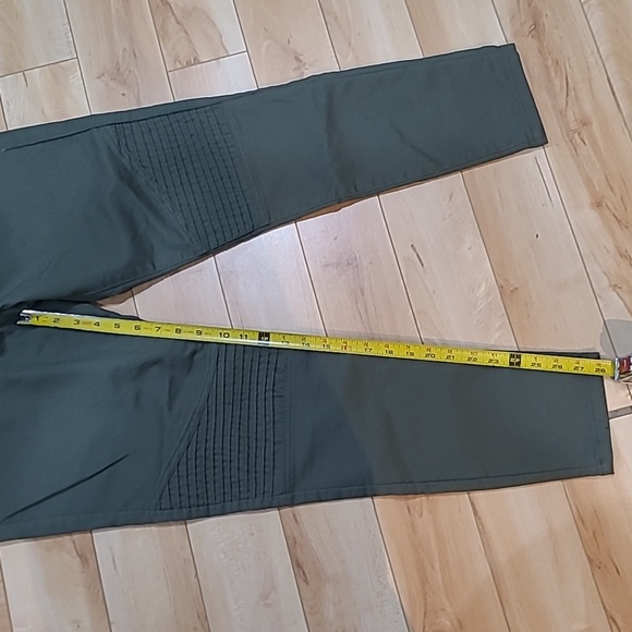 Brand new Joe Fresh size 32 pants - Picture 5 of 6